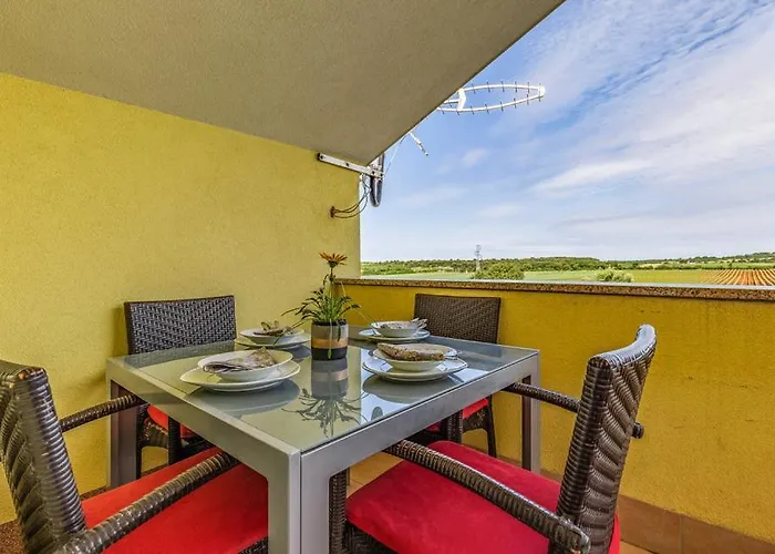 Leila Semesterbostad