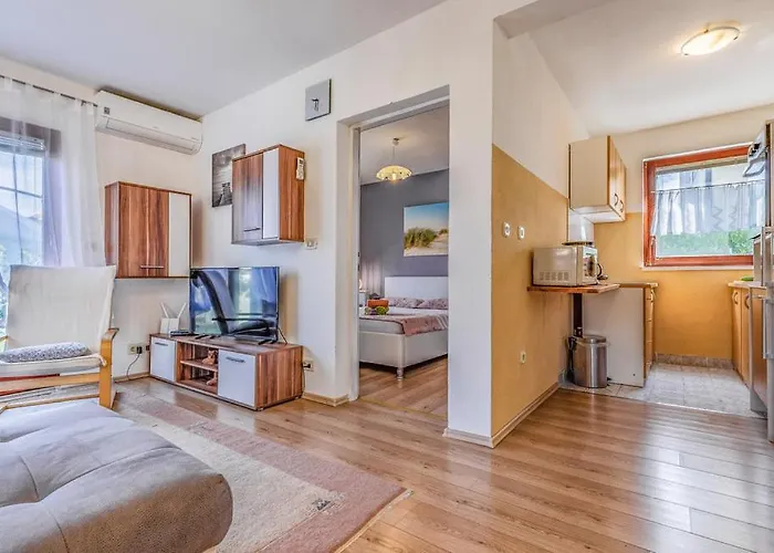 Semesterbostad Leila