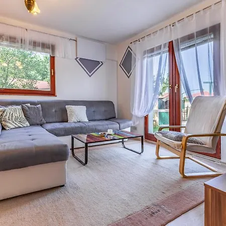 Leila Holiday home *