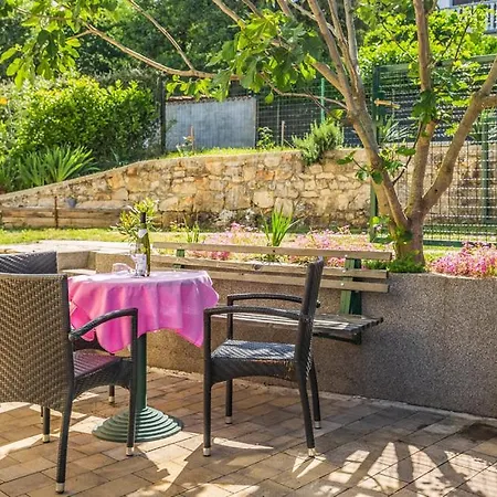 Holiday home Leila Medulin